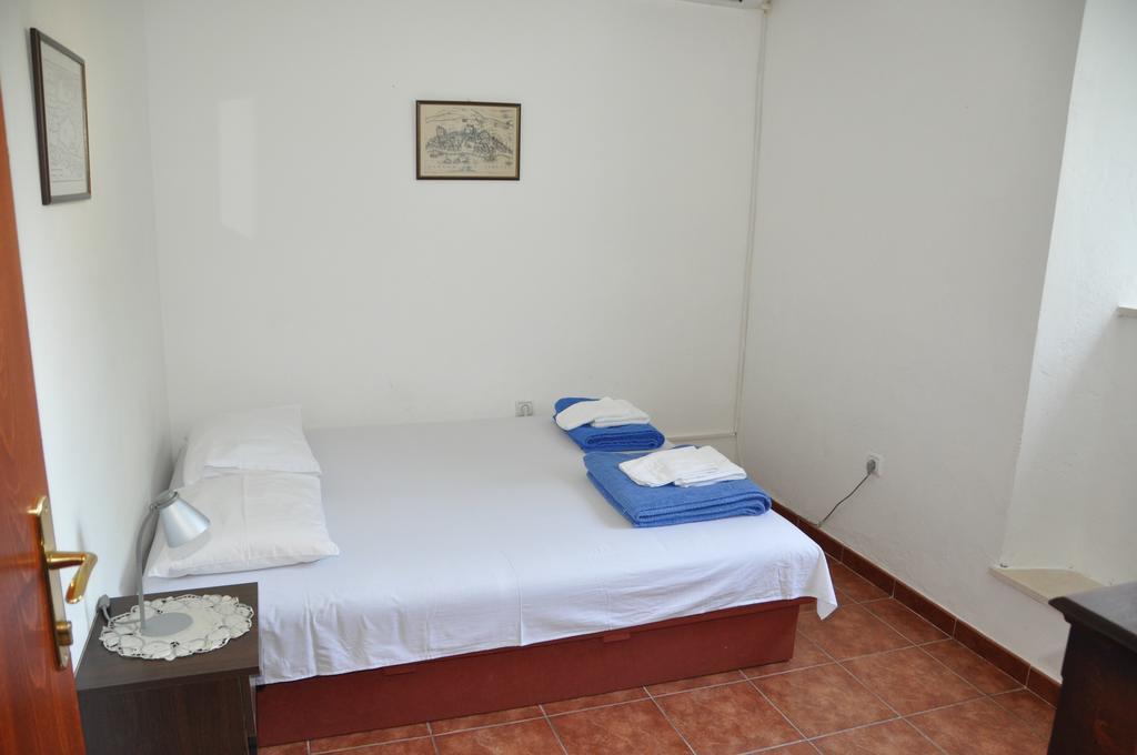 Apartmani Jasmina Котор Екстериор снимка