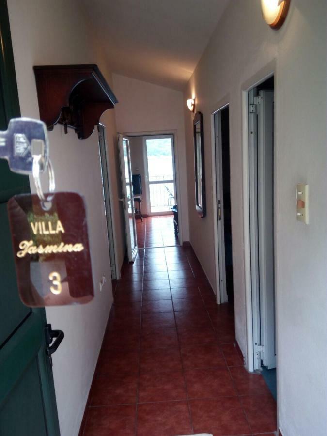 Apartmani Jasmina Котор Екстериор снимка
