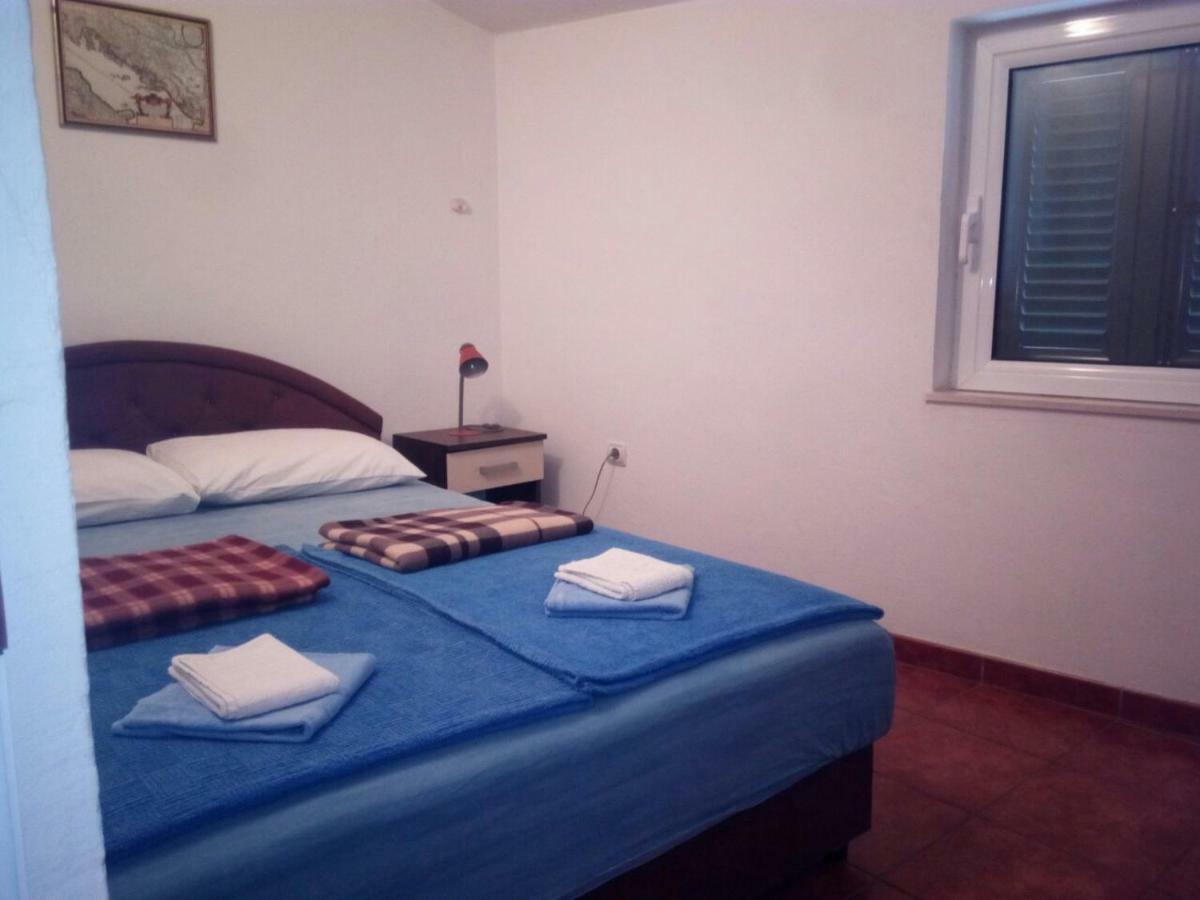 Apartmani Jasmina Котор Екстериор снимка