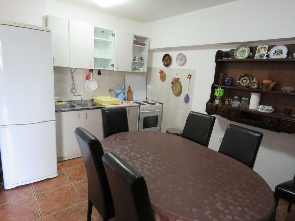 Apartmani Jasmina Котор Екстериор снимка
