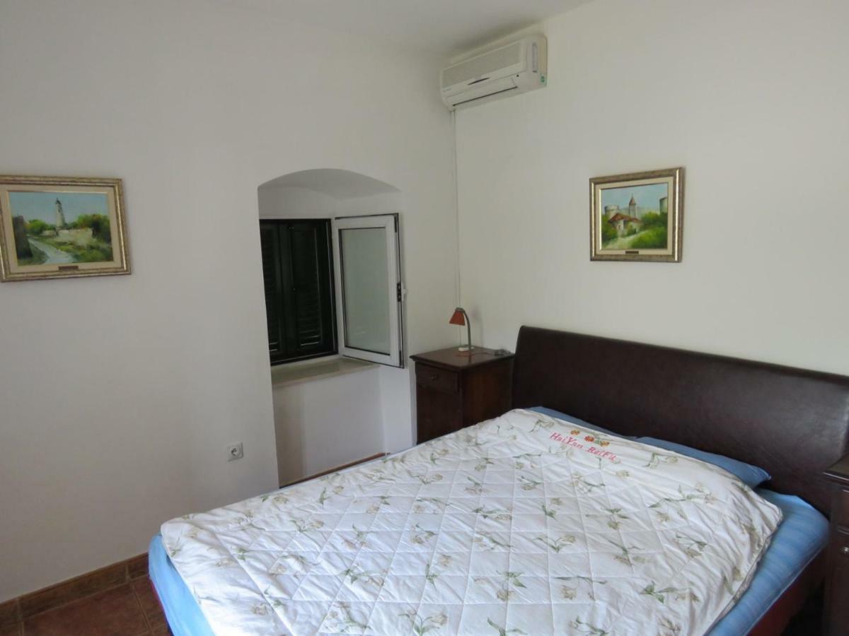 Apartmani Jasmina Котор Екстериор снимка